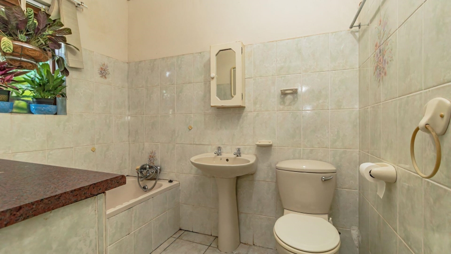 6 Bedroom Property for Sale in Tergniet Western Cape